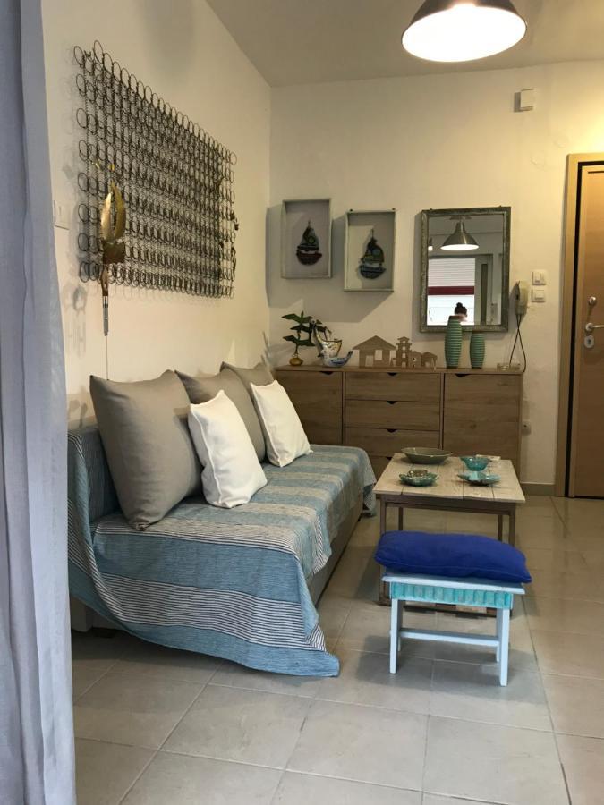 Grey Theros Apartments Paralia Dionysiou Luaran gambar