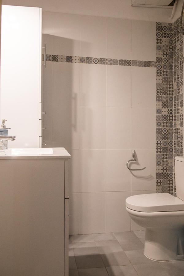 Grey Theros Apartments Paralia Dionysiou Luaran gambar